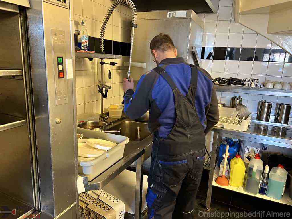 Ontstoppen Gootsteen Almere Ontstoppen Gootsteen Almere